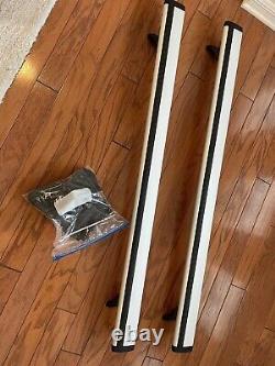 Roof Rack Kit for a 2022 Hyundai Tucson Two cross bars no box! But brand new