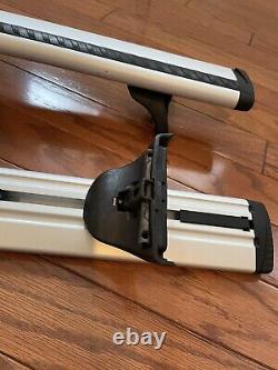 Roof Rack Kit for a 2022 Hyundai Tucson Two cross bars no box! But brand new